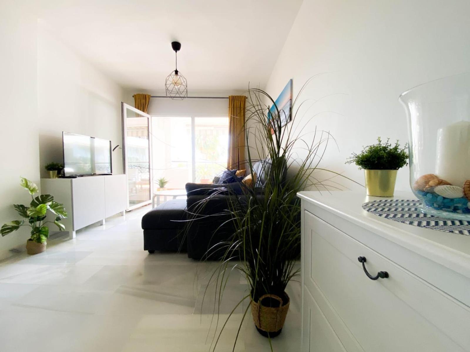 Beachside Apartment Mi Capricho Portal 7 Sitio de Calahonda Exteriör bild